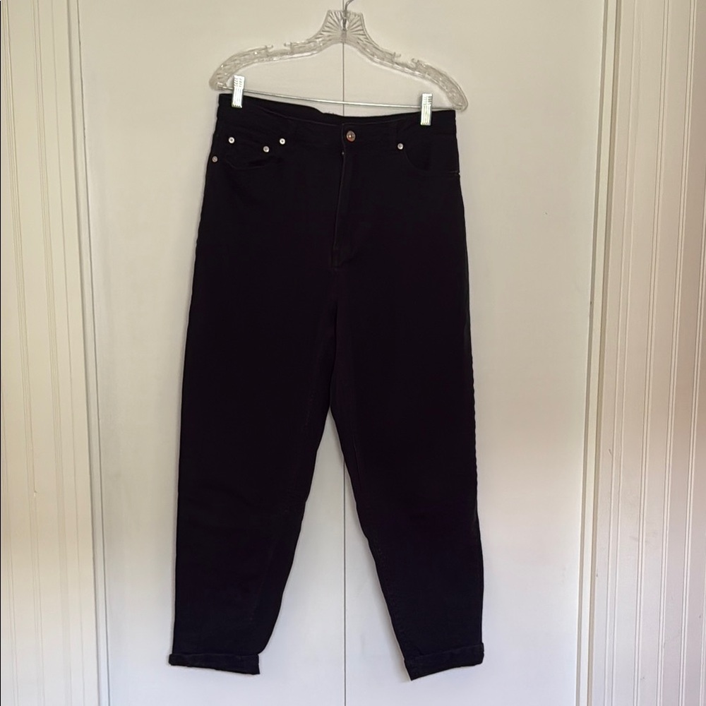 H&M High waisted loose mom jeans